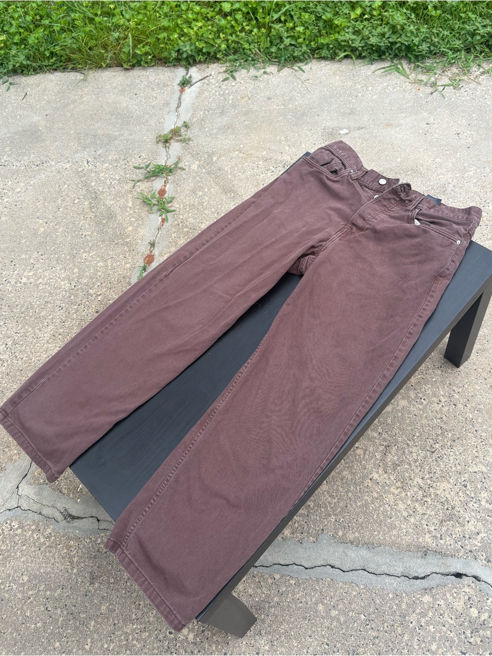 H&M Men's Straight Jeans in Brown Maroon